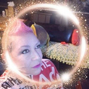 Meet your Posher, Ann caroline